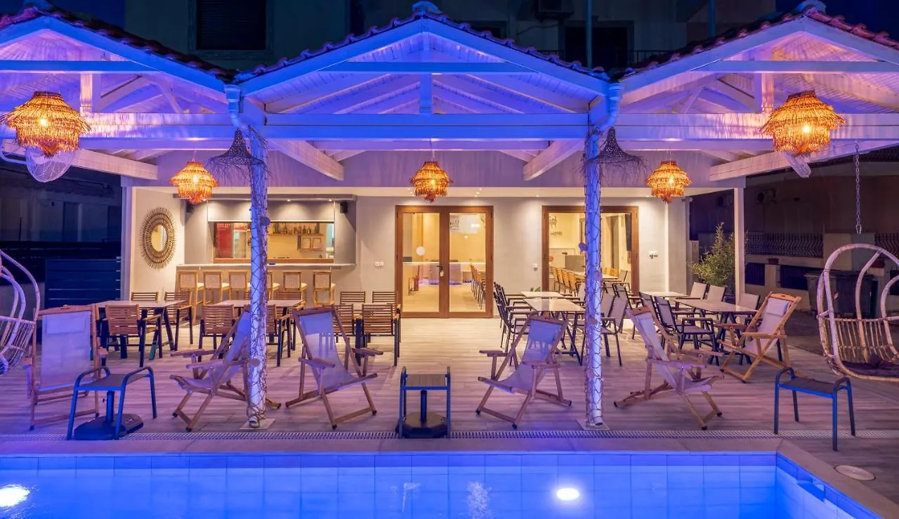 Adonis Hotel Pefkochori 2*,  Řecko