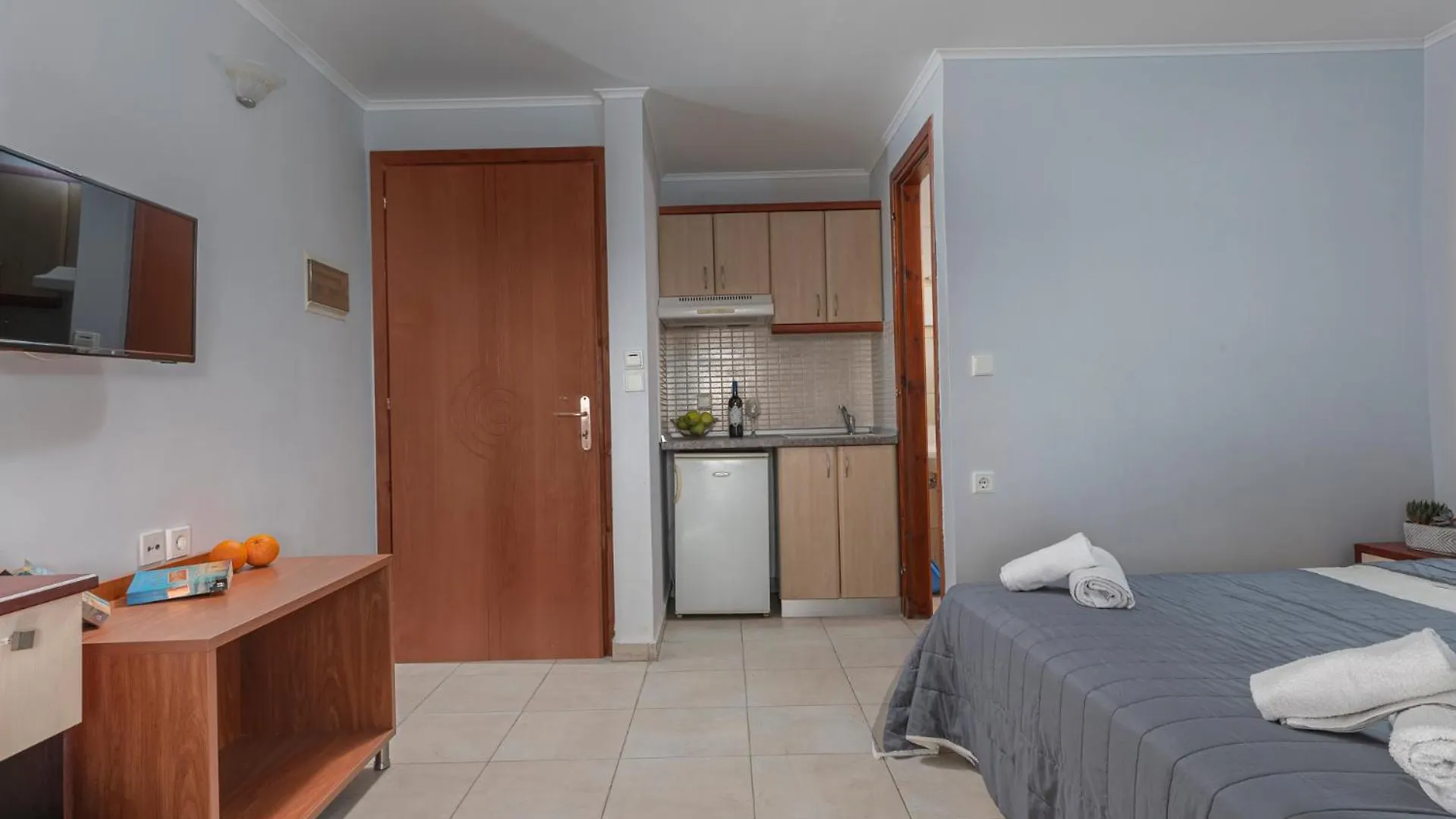 Adonis Hotel Pefkochori 2*,  Řecko