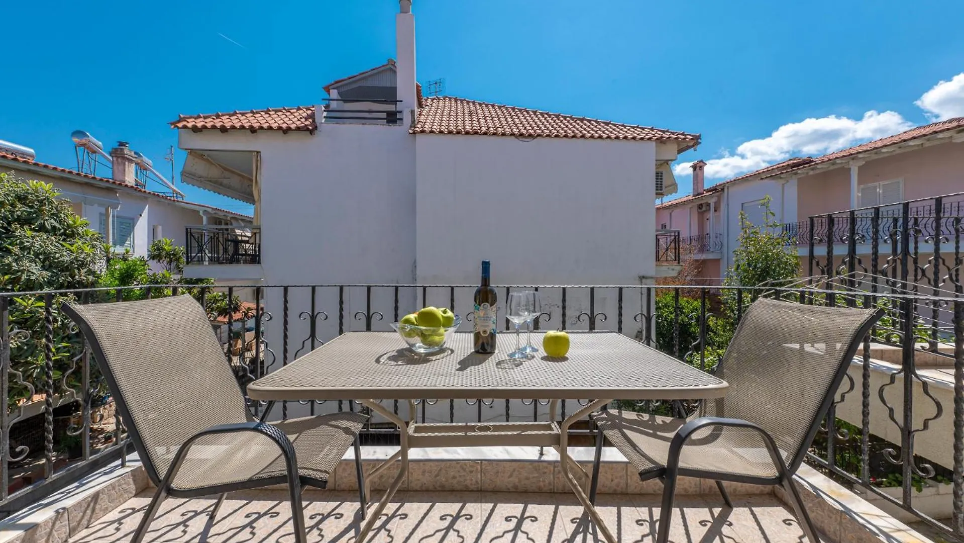 Adonis Hotel Pefkochori Aparthotel